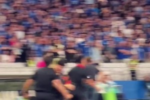 蓉城绝平瞬间，徐正源:我先领舞！你们接着跳！