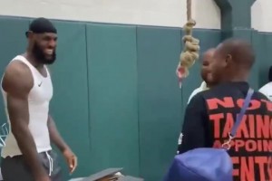 詹姆斯与地表最强175小托马斯，之前也曾是队友~