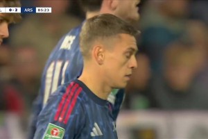 阿森纳锁定胜局！特罗萨德远射破门，萨利巴长传助攻