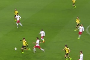 20岁登贝莱天秀助攻美羊羊，这就是巴萨愿意1.5亿引进的原因