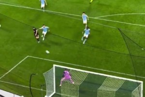 对位梅西的防守球员：我也是体验了一把博阿滕的感觉