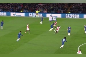 后卫祖马：这球要进了，真的可以吹一辈子！