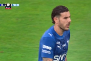 带刀侍卫！特奥中场带球一条龙奔袭爆射死角破门！