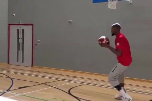 偶像与迷弟！美国男篮时期KD和华子的投射训练！甚至速率差不多！