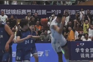 太像了！这完全就是年轻时的易建联