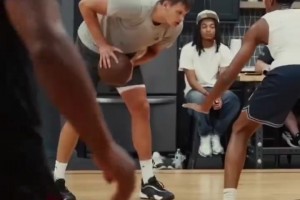 太阳新阵容首次合练！你期待他们的新赛季吗？