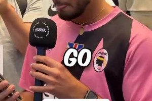 原本幸福！17年小碧生日那天 科比一家在迪士尼乐园被球迷偶遇