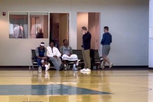 讨论新规？雷霆训练营也见到了几位NBA裁判！