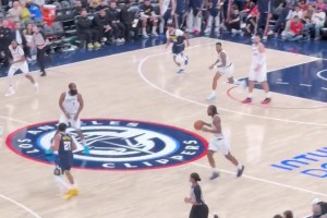 顿宝今天起飞了！半场出战16分钟，投篮5中5砍下10分5板4助2断！