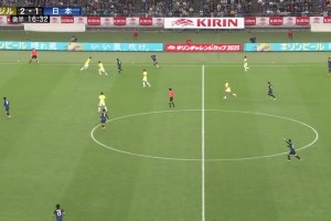 日本扳平比分！中村敬斗垫射，布鲁诺解围不及爆射自家大门