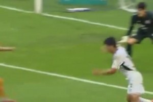 知名节目！斯通斯21年做客节目炸鸡店约会：尬聊天花板！