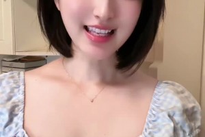 美女球迷预测：西部前两名是雷霆和掘金 湖勇船火谁排第三呢