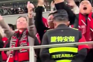蓉城球迷怒喷：和谁有仇你们输谁，要不要脸？蹇韬：输球又怎么样