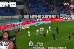 真是迷弟啊！甲亢哥反复观看C罗贴地斩进球：他是goat！