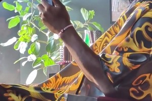 哈哈哈哈哈，巴特勒这发型绝了~