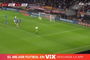 荷兰3分钟两球！西蒙斯破门，加克波完成传射