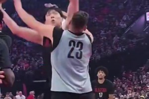 麦迪：别再说詹姆斯给年轻人让路的疯话，他在弱侧牵制力是关键！